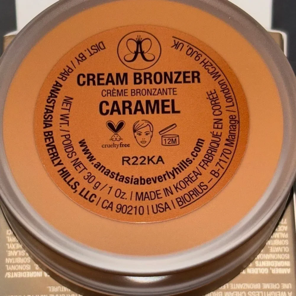 Anastasia Beverly Hills Cream Bronzer Shade Caramel